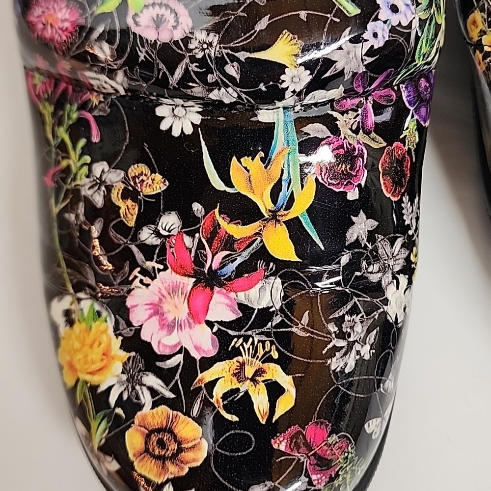 Spring Step floral sz 6 comfortable slip on clogs. Hippie, Boho, Trendy, cute - Picture 8 of 9